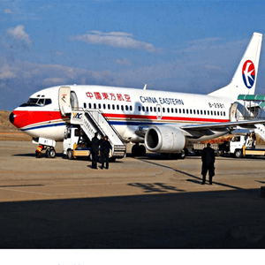 玉树巴塘航空快运业稳步发展的原因是什么？